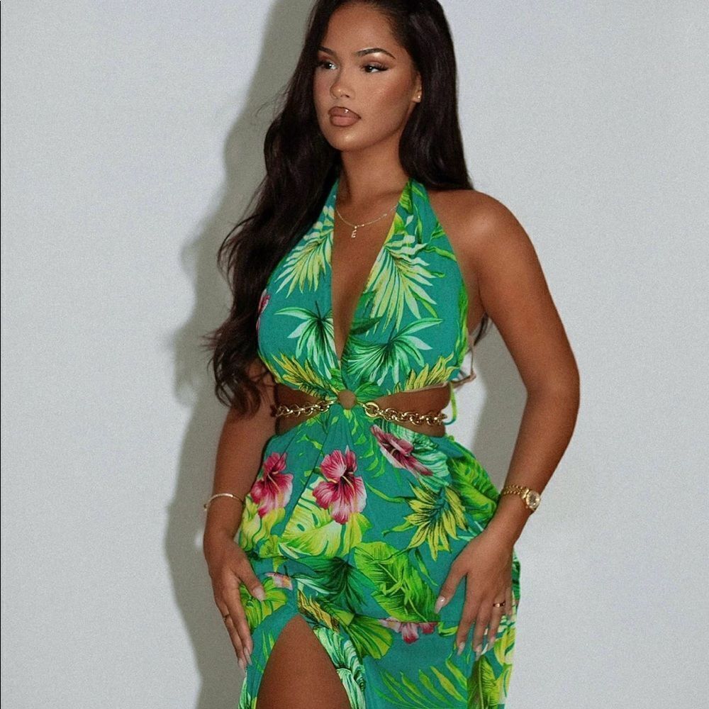 NWOT Fashion Nova Tropical Vacay Maxi Dress - Green - Picture 2 of 16